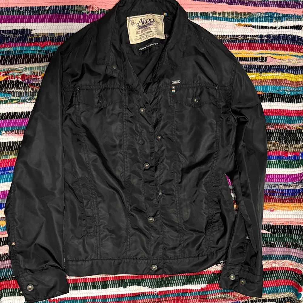 Akoo Black Lightweight Men's Jacket